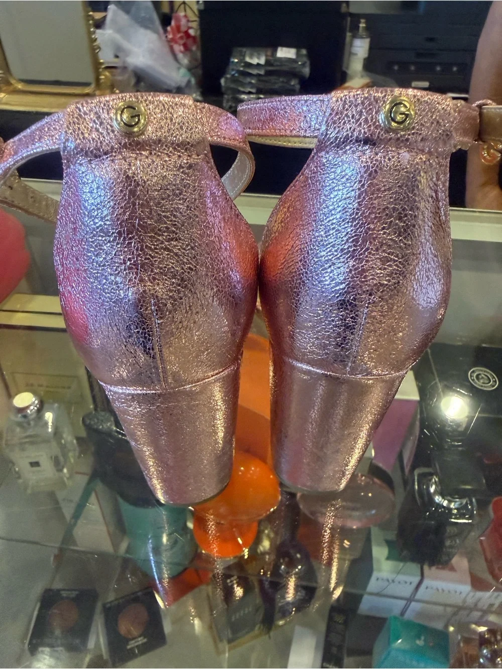 Guess shimmery pink